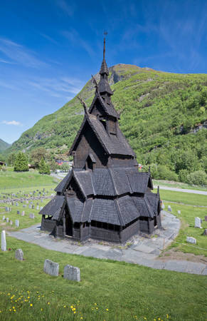 Borgund Stave, nhà thờ gỗ được bảo tồn nghiêm cẩn nhất Na Uy - Ảnh: wp