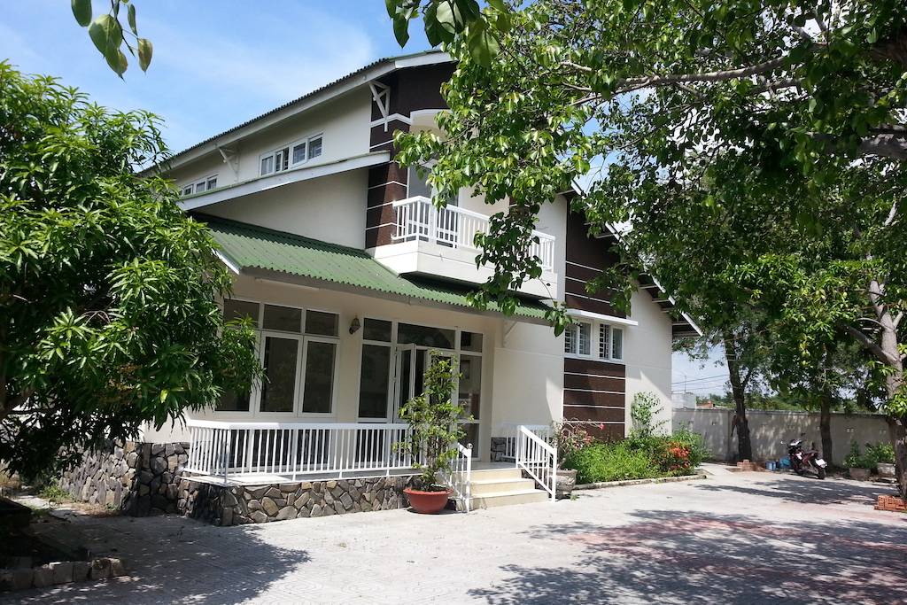 20 Nhà nghỉ/ homestay Phan Rang Ninh Thuận đẹp rẻ, gần biển Ninh Chữ