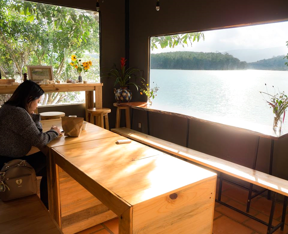 The Lake House - Homestay Hồ Tuyền Lâm Đà Lạt