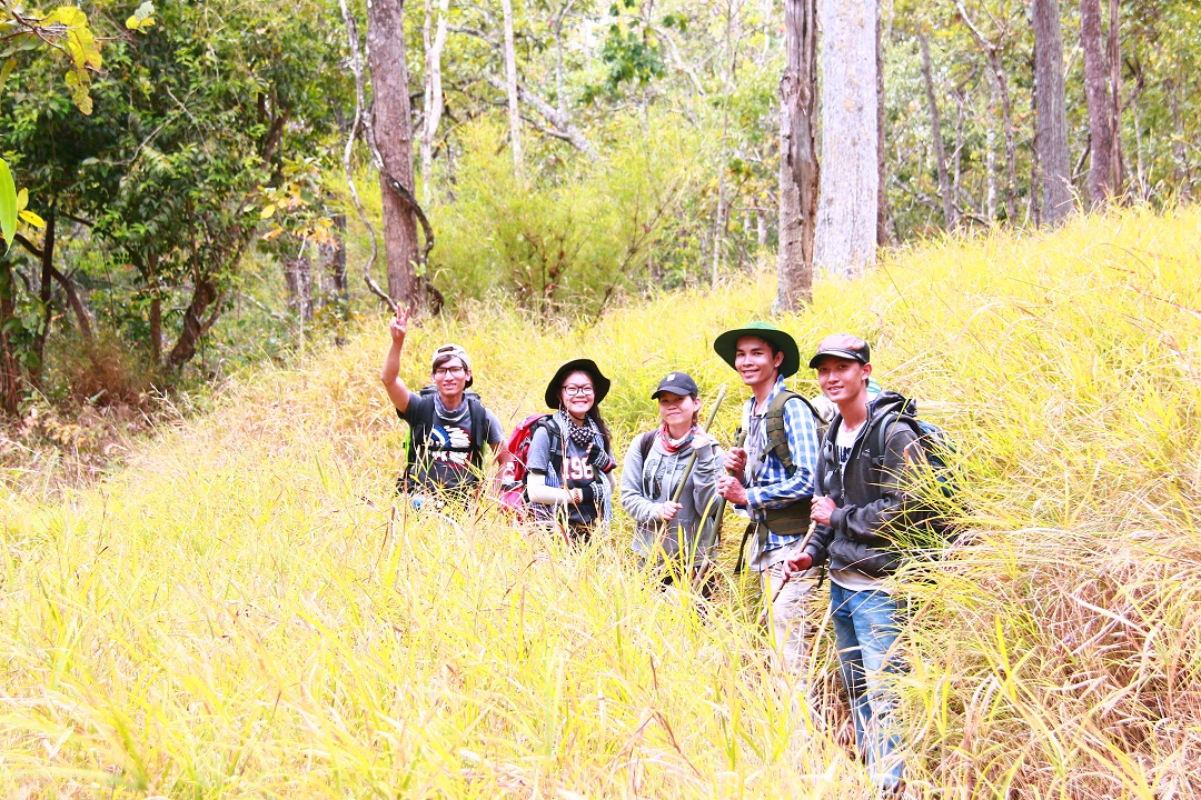 khám phá Sàn Homestay ở Tà Năng Phan Dũng