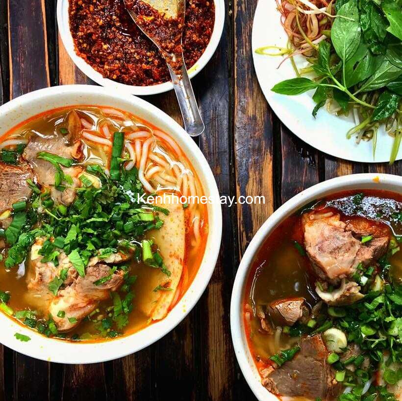 Top 25 Quán bún bò Huế Sài Gòn ngon xuất sắc chuẩn vị đông khách nhất