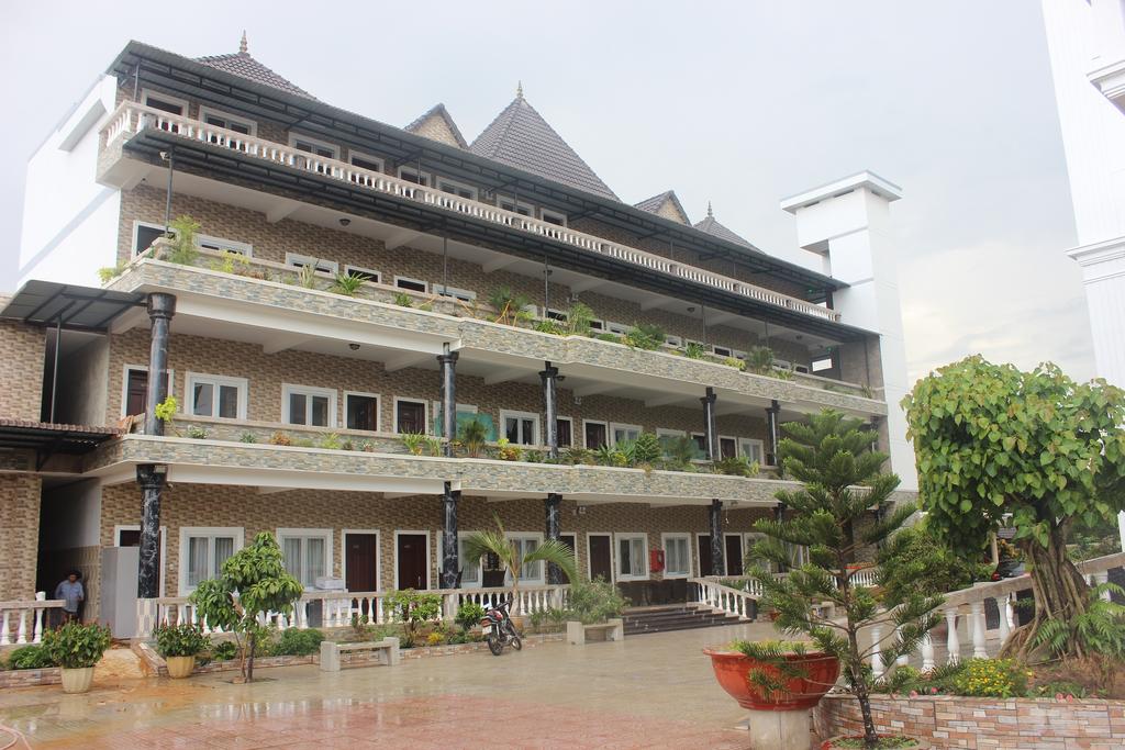 Top khách sạn, nhà nghỉ, homestay Hồ Cốc gần biển, đẹp giá rẻ