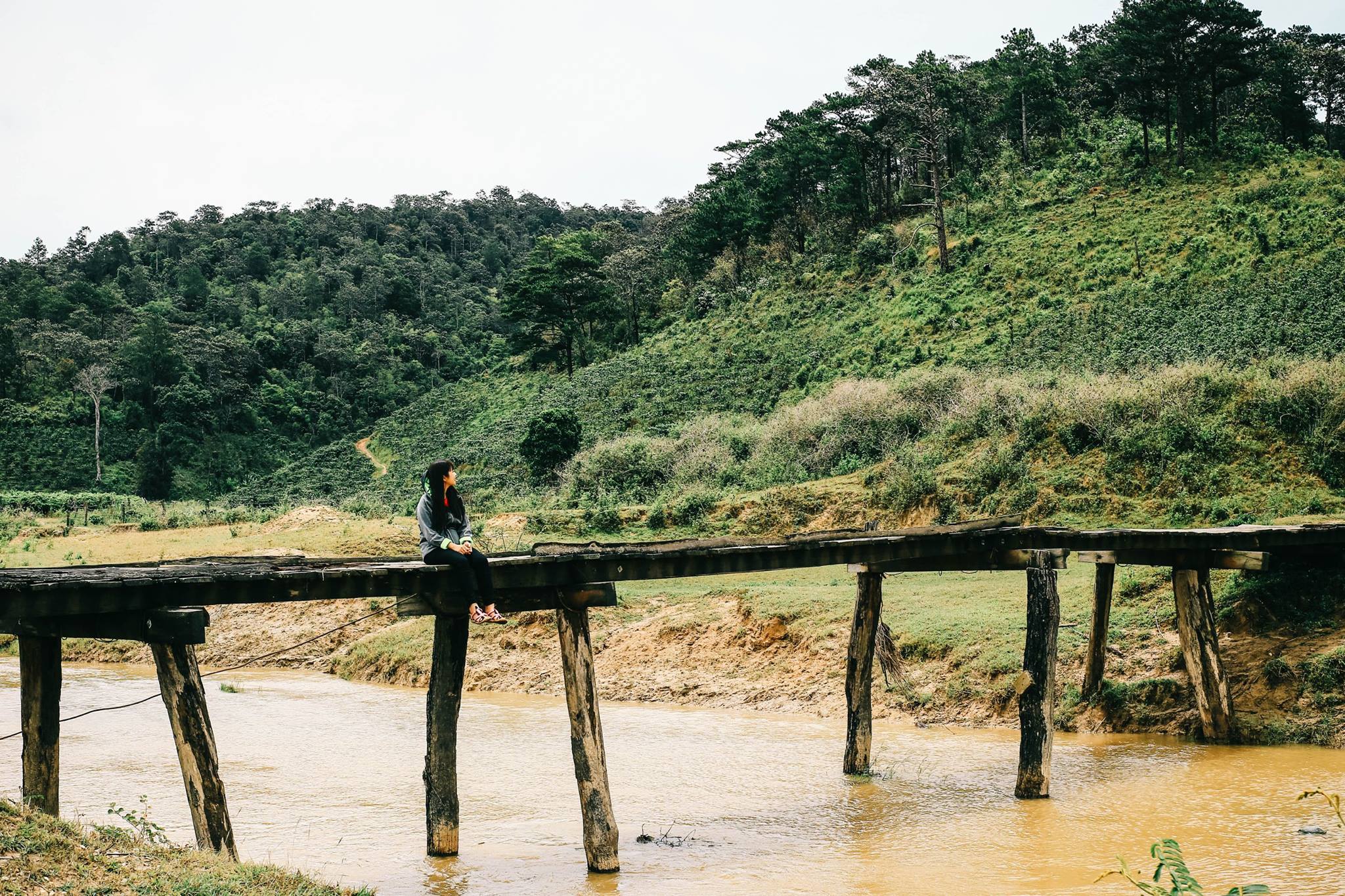 khám phá Sàn Homestay ở Tà Năng Phan Dũng