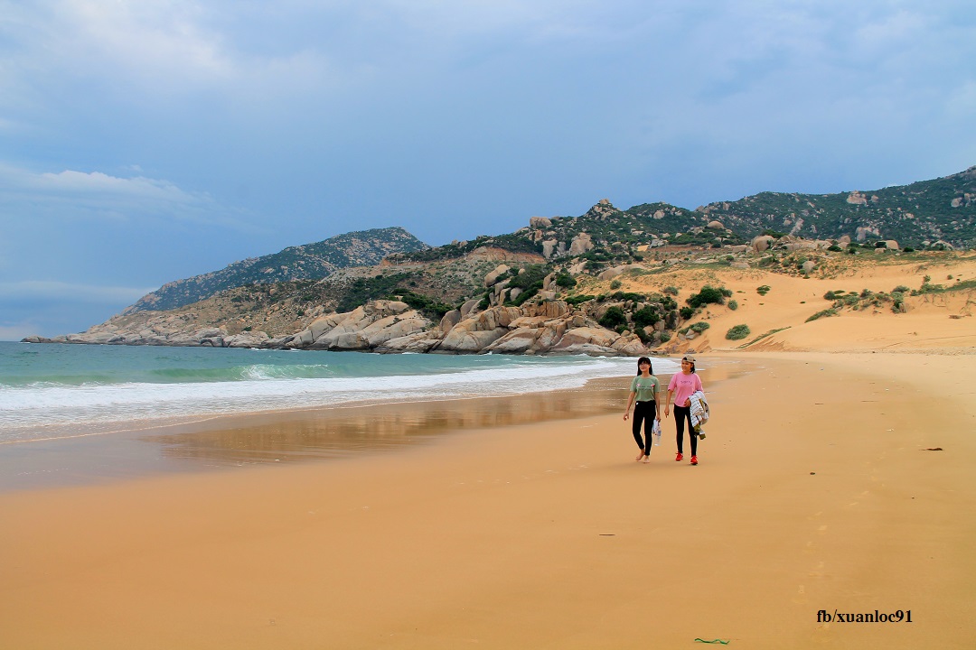 105km cung đường biển Ninh Thuận "nhìn là thích" "nhích chẳng chịu về