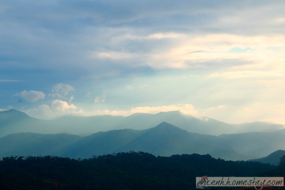 30 Trải nghiệm khó quên trên cung trekking Tà Năng Phan Dũng