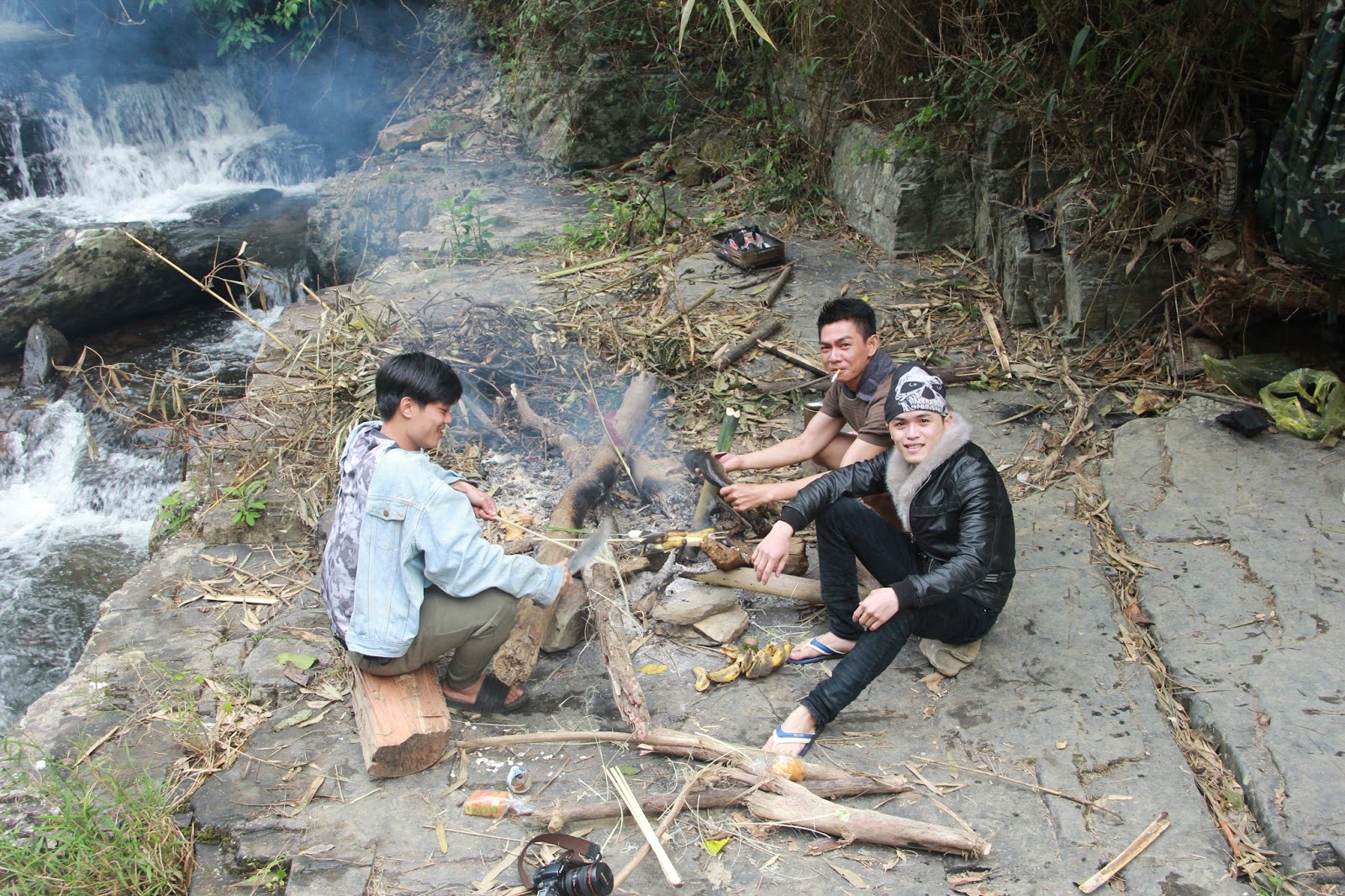 Thác Phi Liêng - "Báu vật" ẩn mình giữa rừng sâu (Phóng sự ảnh)