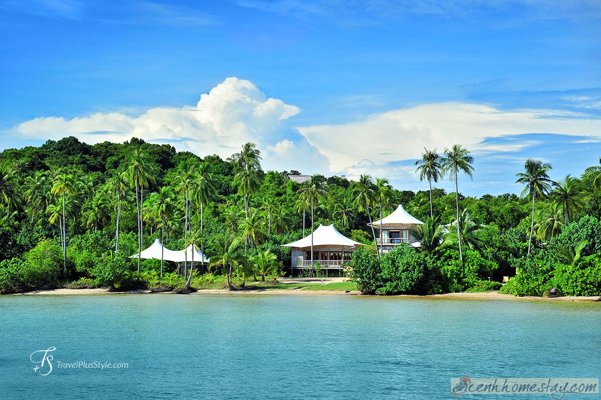 Soneva Kiri Eco Resort ở Thái Lan view lơ lửng trên cây siêu đẹp, phục vụ món cho khách bằng Zipline