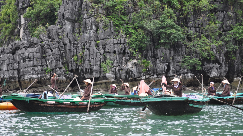 nhung dia diem du lich o ha long