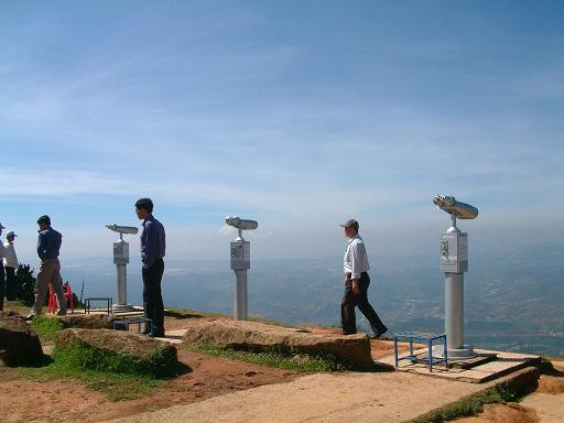 dia chi dinh nui langbiang nam o dau