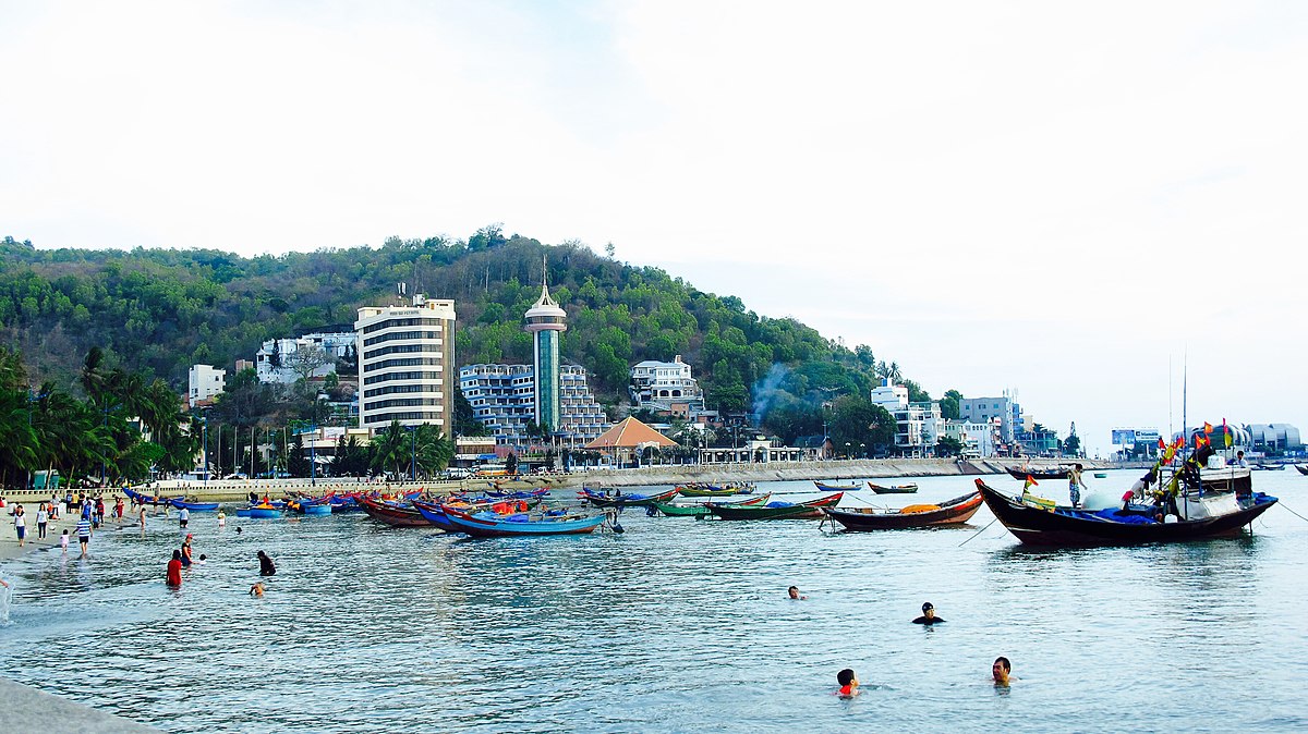 bai truoc vung tau co gi choi