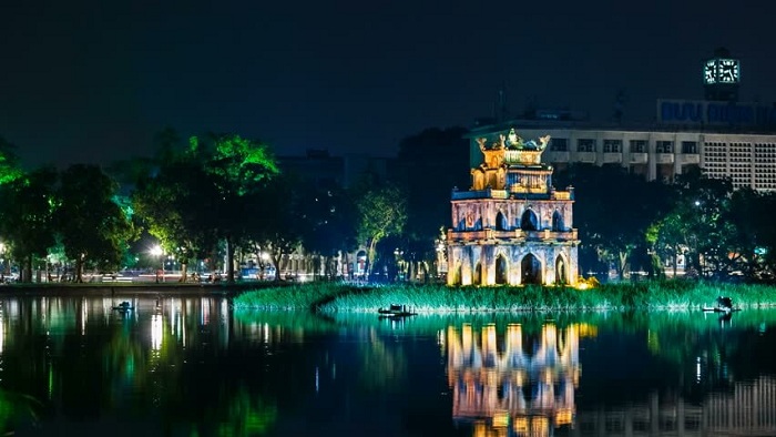 hinh anh ho hoan kiem o Ha Noi luc ve dem