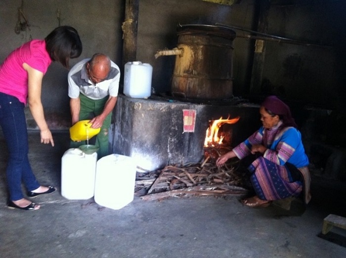 dac san ruou ngo bac ha o sapa