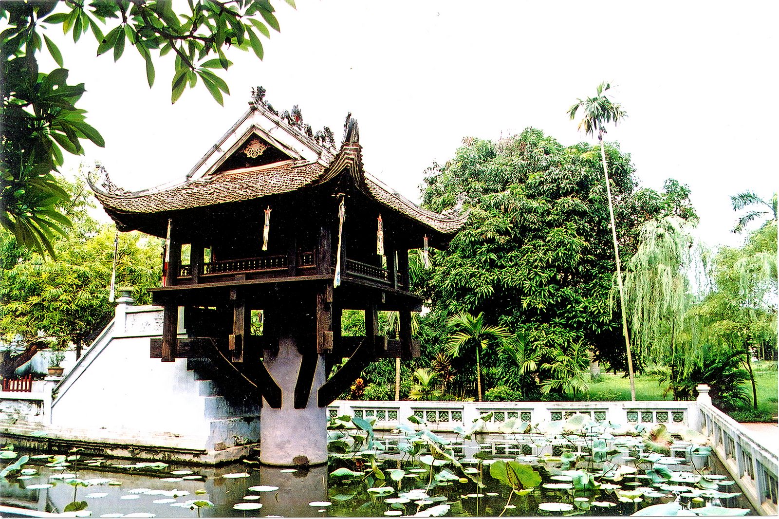 hinh anh quang truong ba dinh o Ha Noi