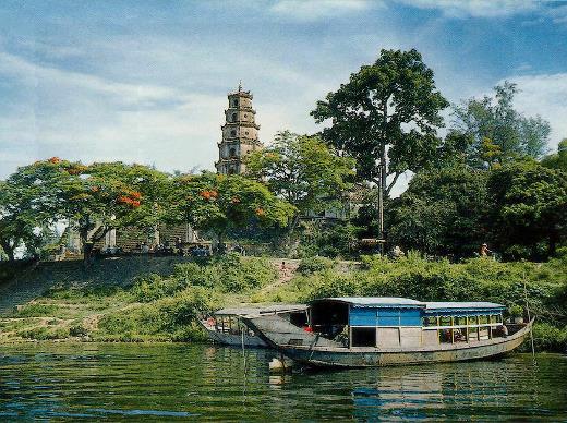 di du lich hue can bao nhieu tien