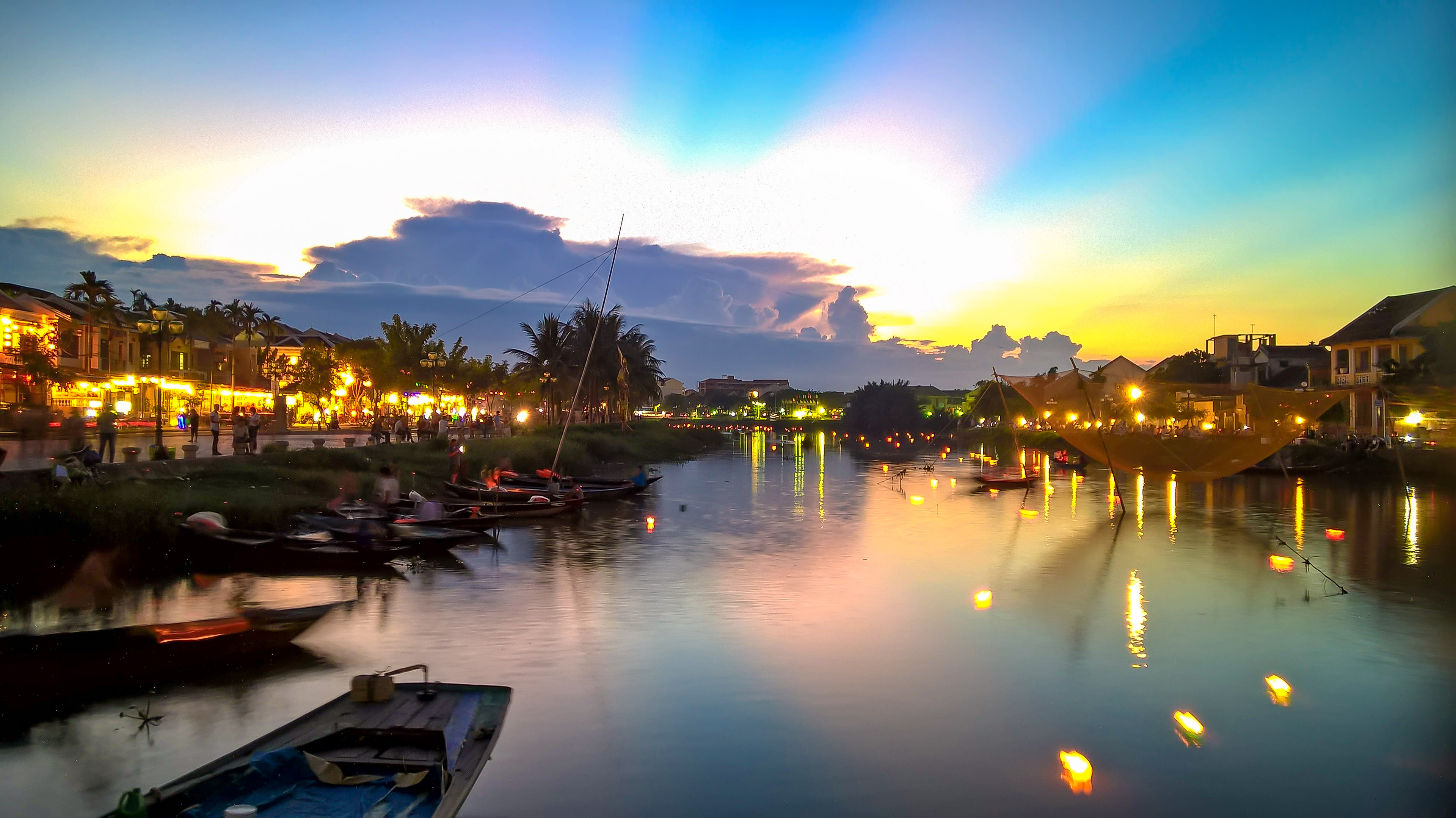 du lich hoi an tiet kiem