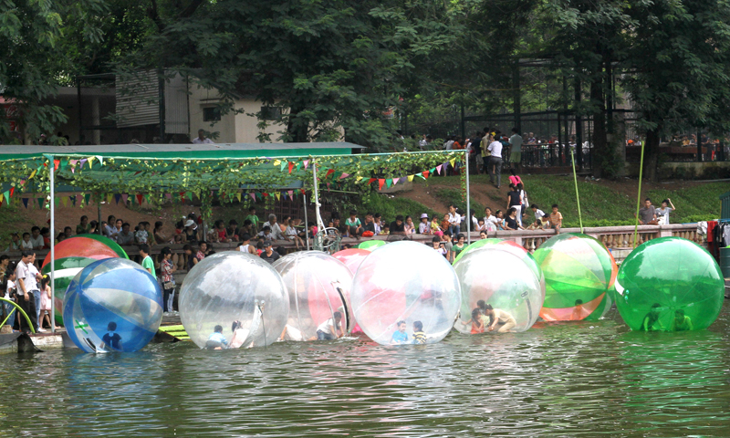 gia ve cong vien thu le ha noi