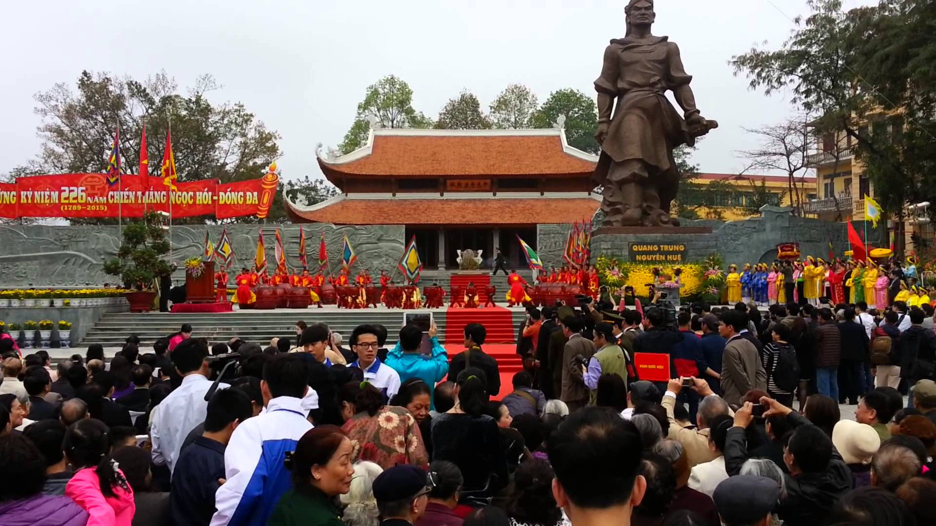 nhung le hoi dau nam o Ha Noi