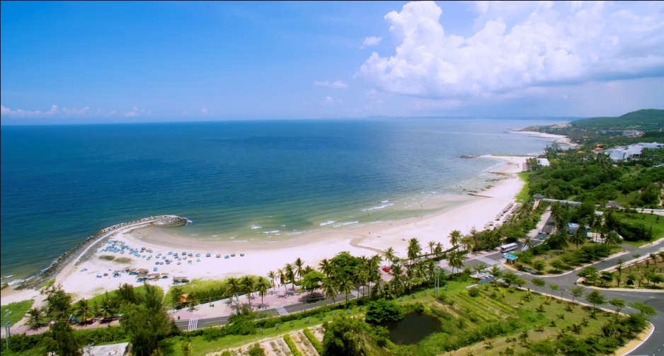 meo bo tui khi di du lich bien Phan Thiet anh 1