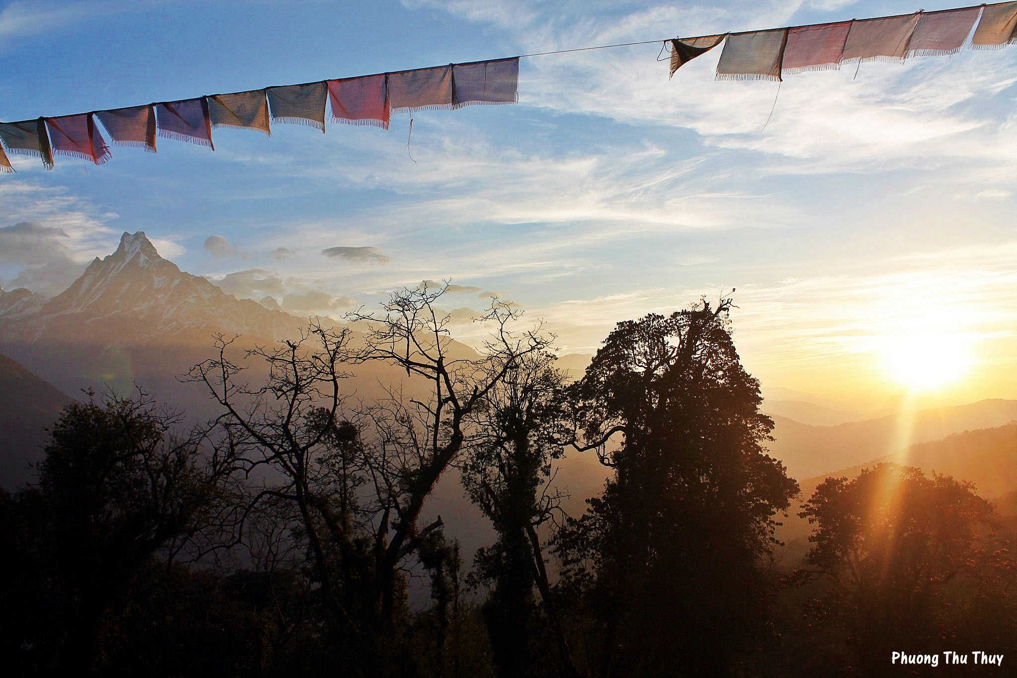 Cung duong len doi Poon Nepal anh 11