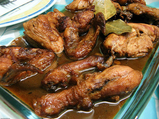 Món ngon Philippines - Adobo - iVIVU.com