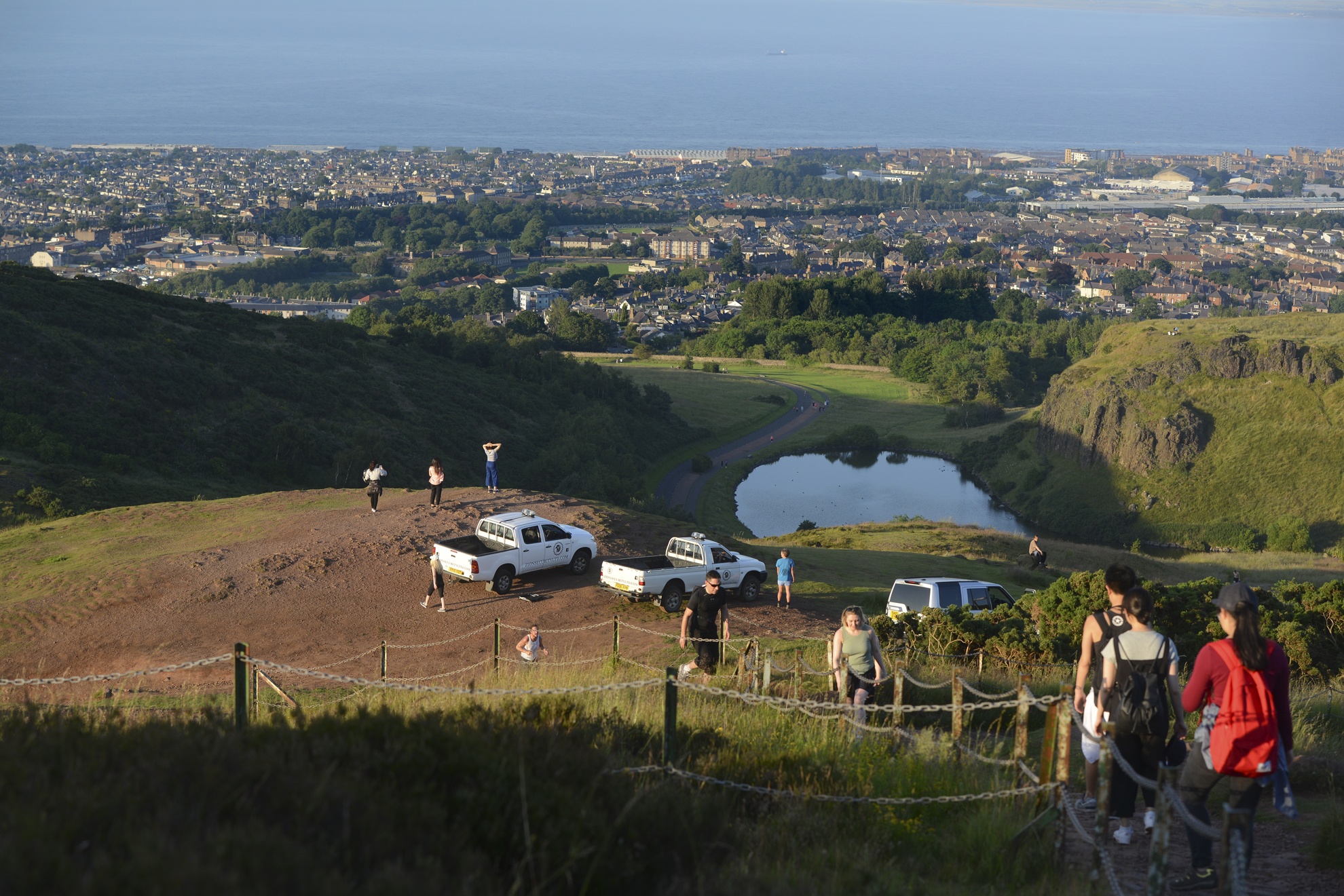 Ngam thanh co Edinburgh tu dinh Arthur's Seat anh 6