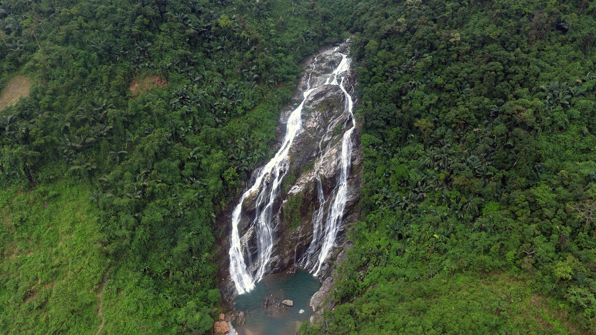 thac trang o Quang Ngai anh 2