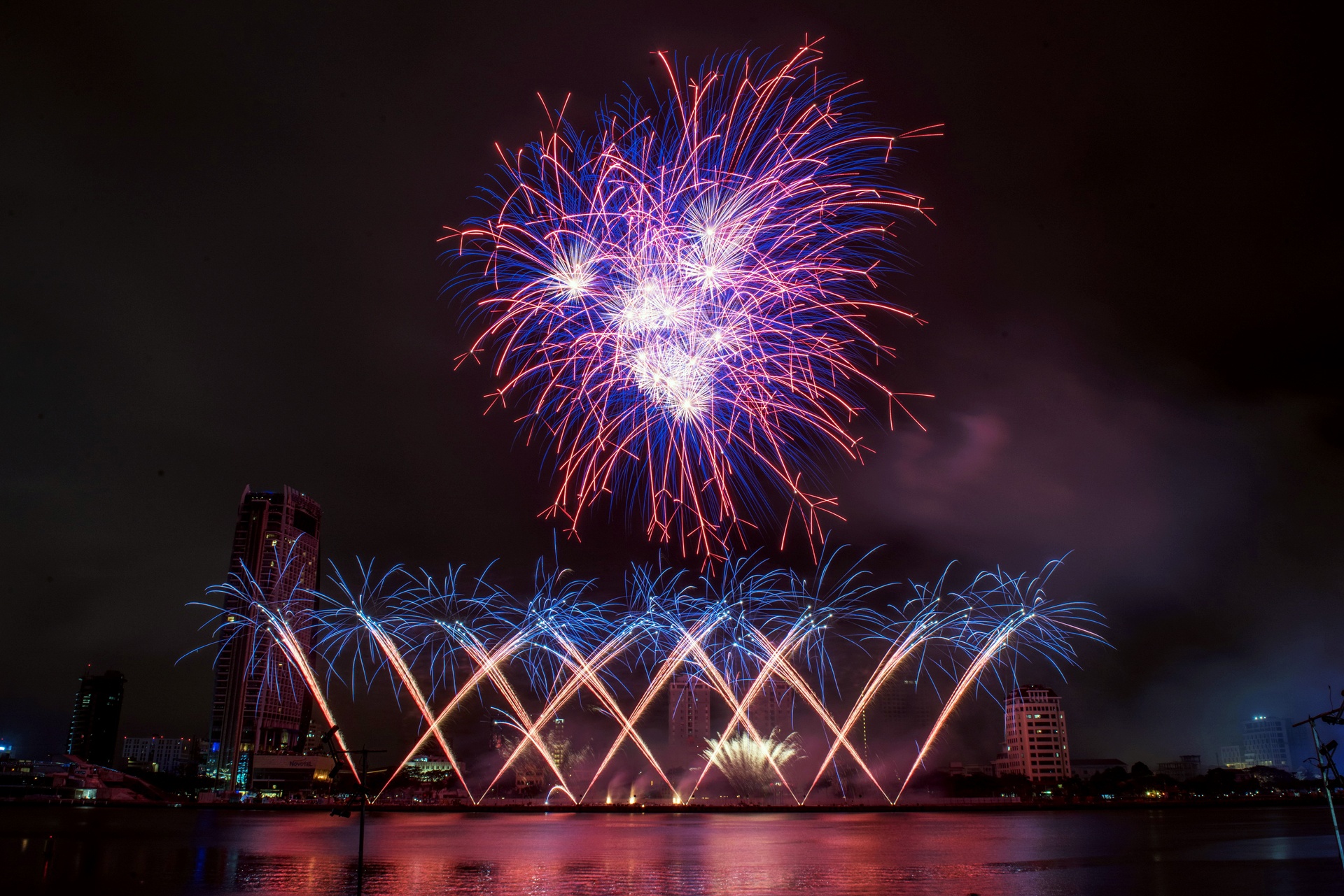 Le hoi phao hoa Da Nang 2017 anh 5