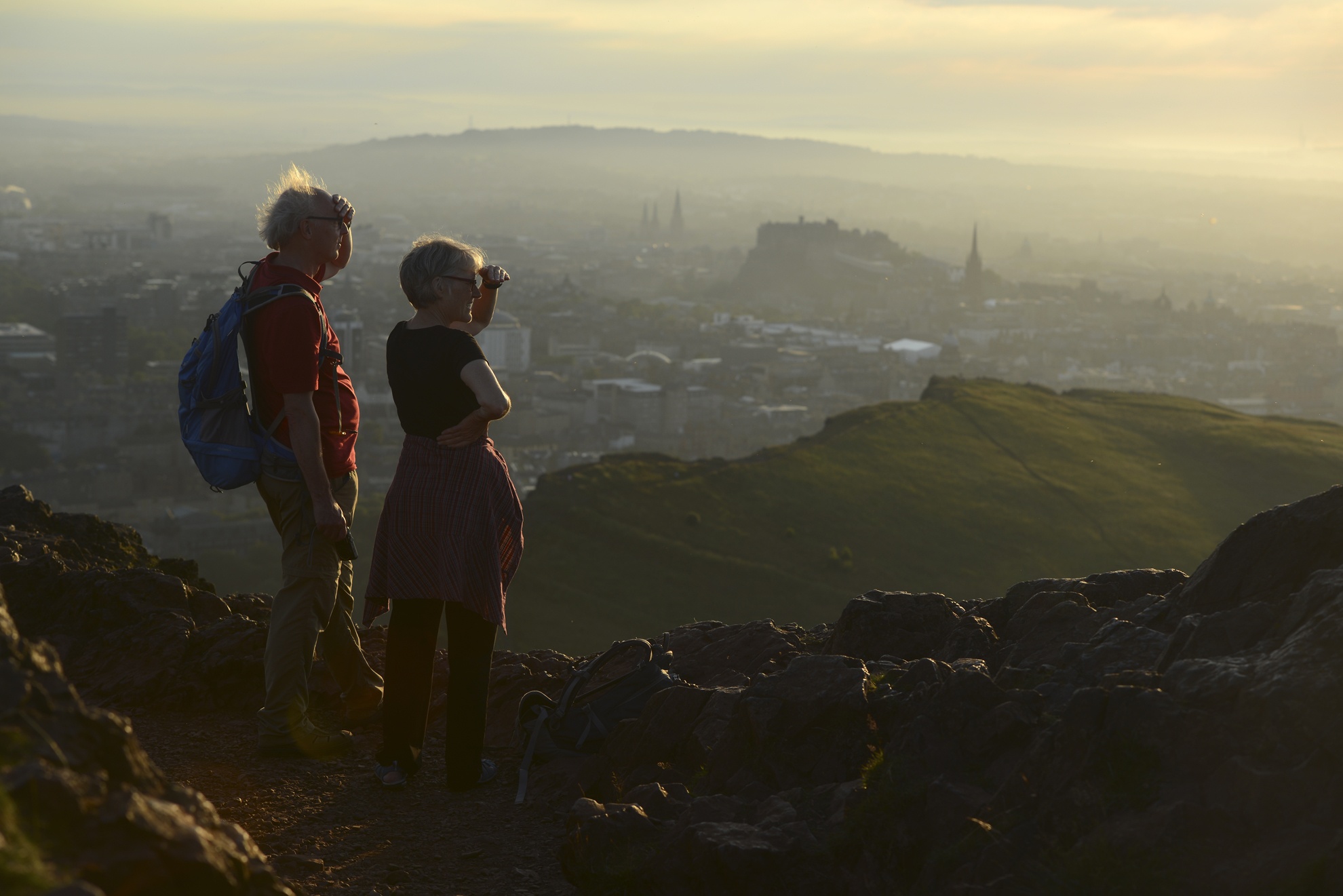 Ngam thanh co Edinburgh tu dinh Arthur's Seat anh 10