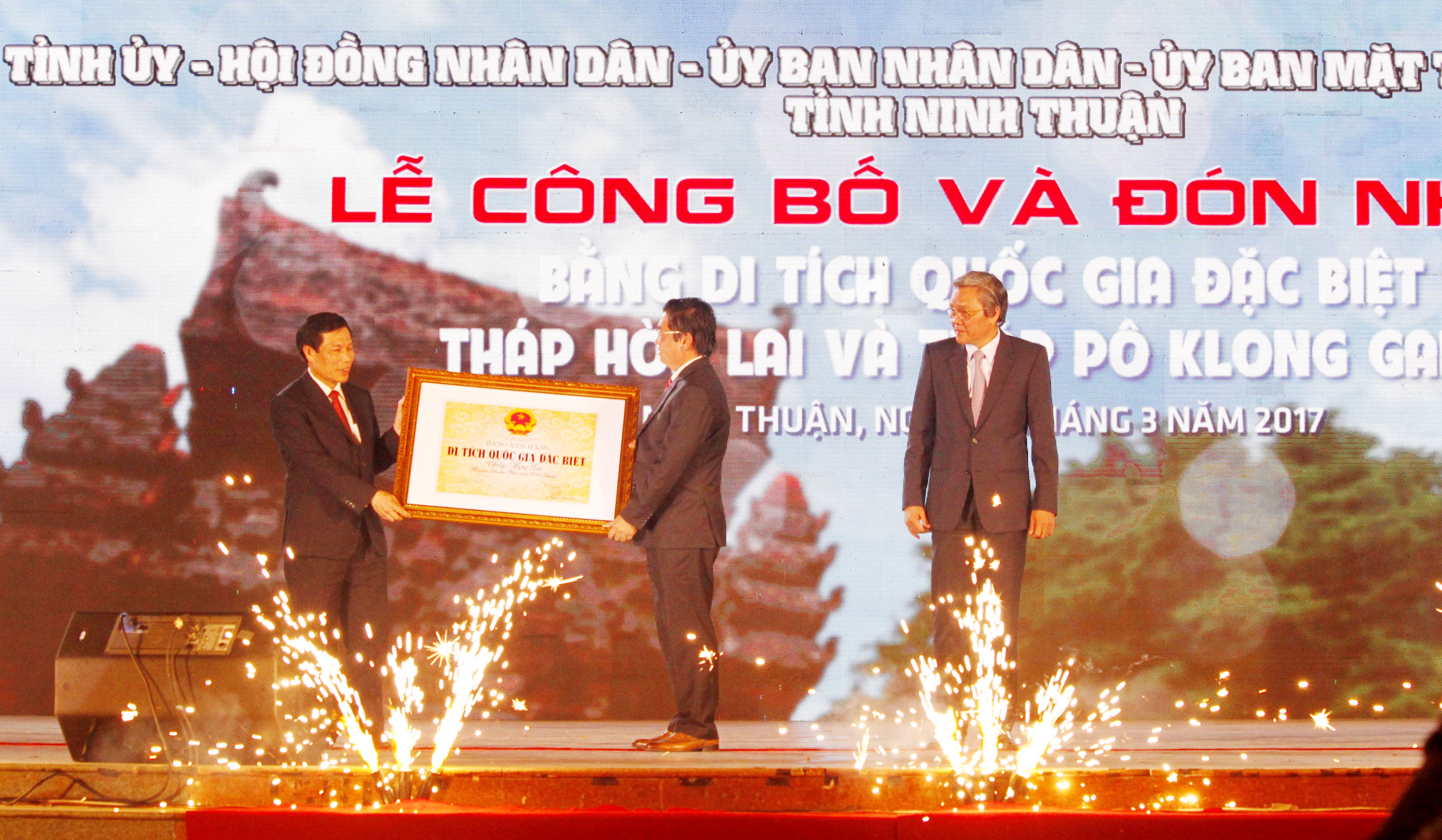 Thap Cham Ninh Thuan anh 1