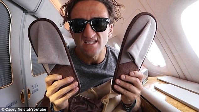 Casey Neistat, khoang hang nhat Emirates, anh chang may man anh 5