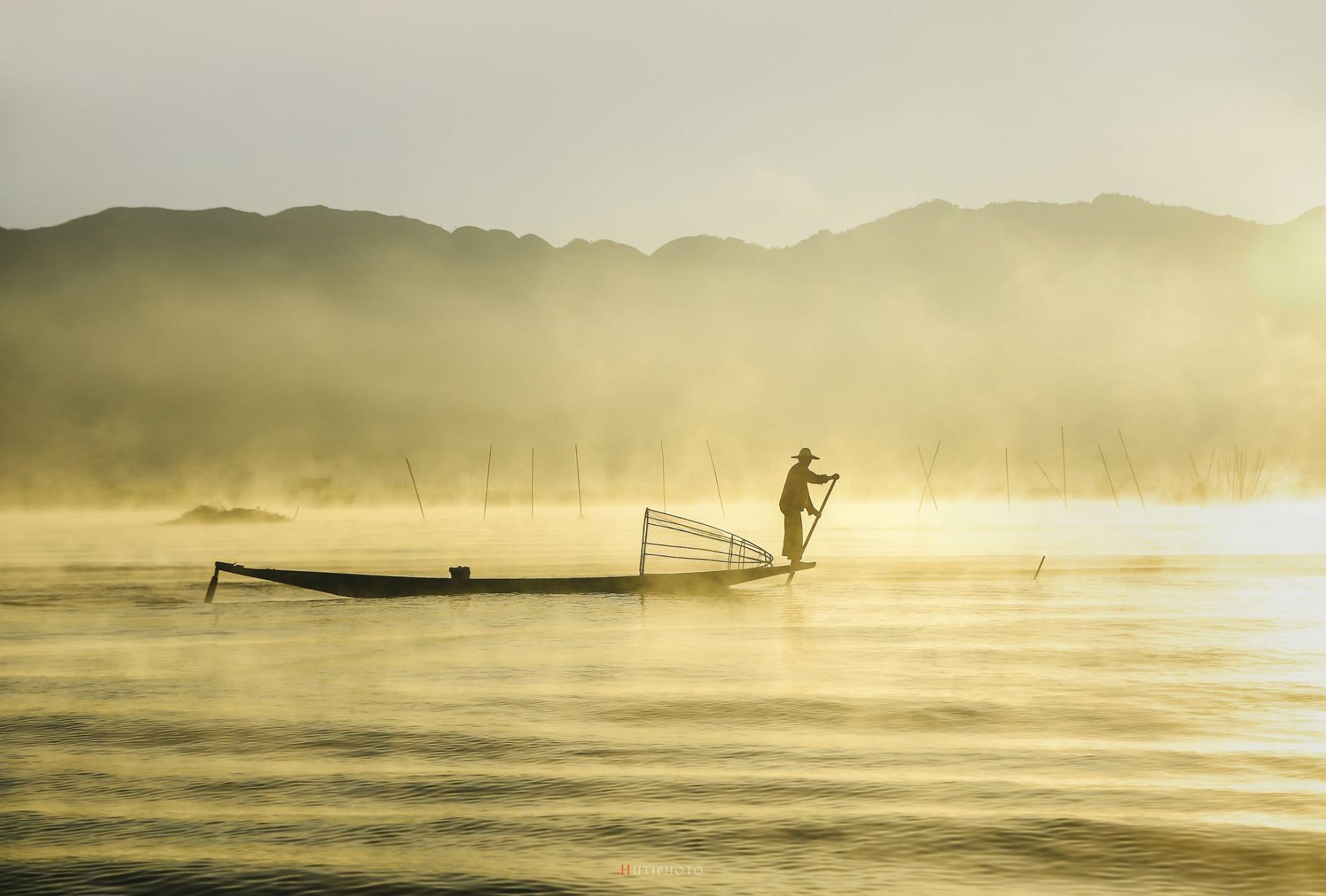 Cuoc song thanh binh tren ho Inle, Myanmar anh 9