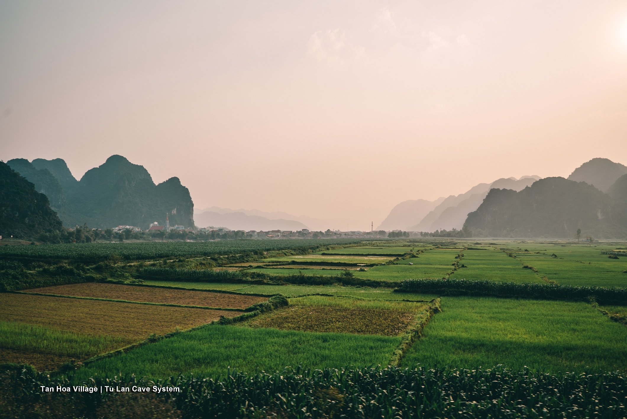 Ve dep cua Quang Binh trong phim Kong anh 12