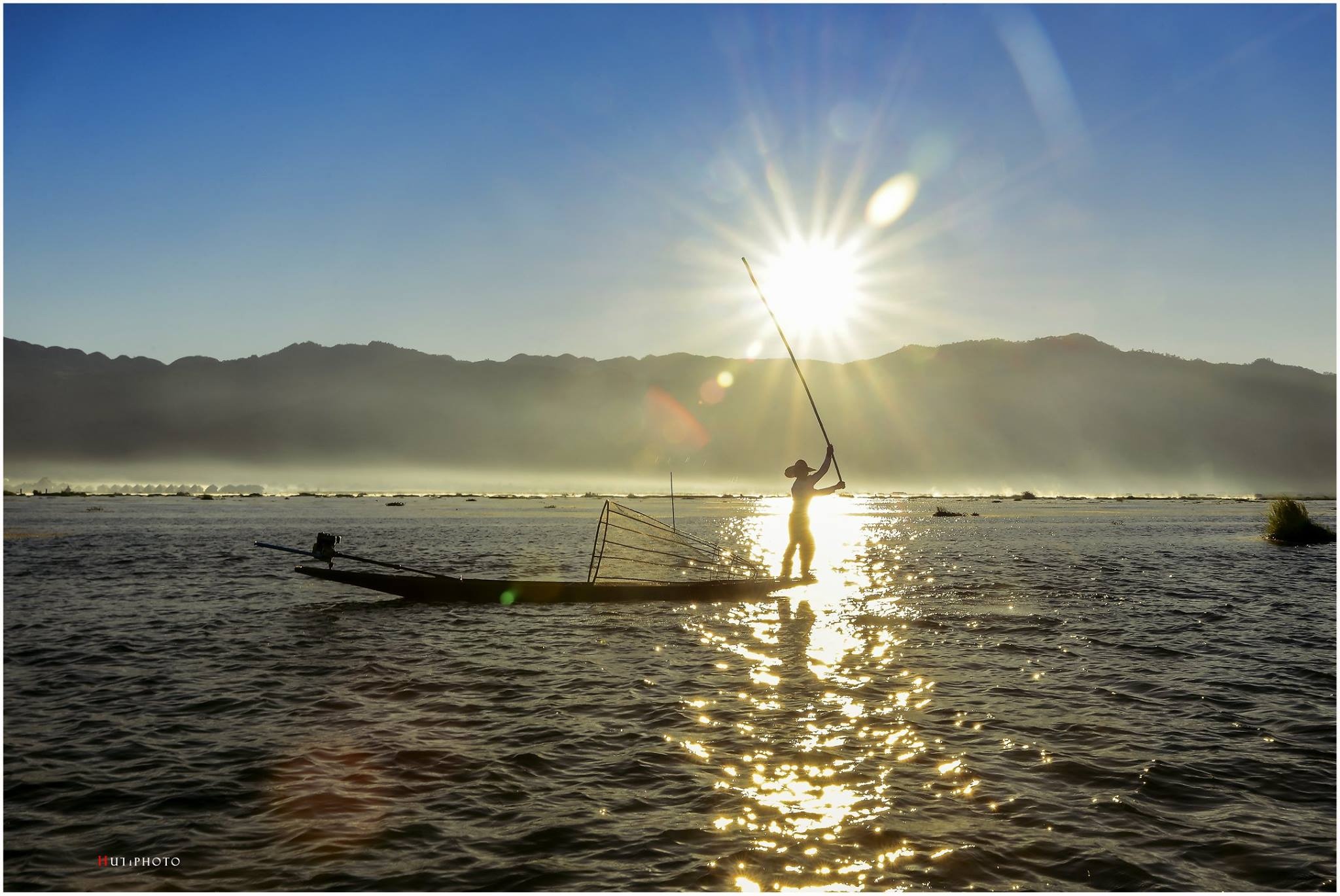 Cuoc song thanh binh tren ho Inle, Myanmar anh 2