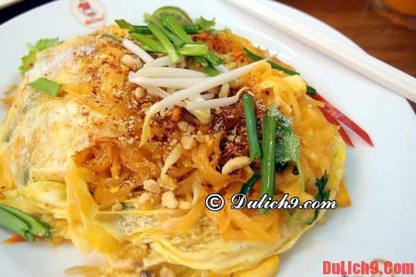 Pad Thái (Bún xào hay Phở xào kiểu Thái) – Món ăn ngon ẩm thực Thái Lan - Du lịch Thái Lan nên ăn gì? Món ăn ngon, nổi tiếng ở Thái Lan