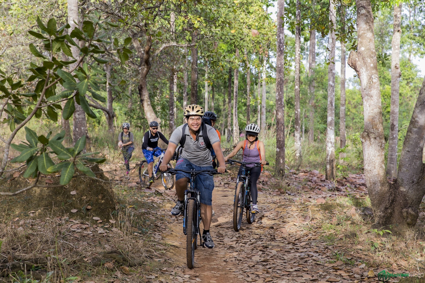 Dap xe 25km xuyen rung anh 7