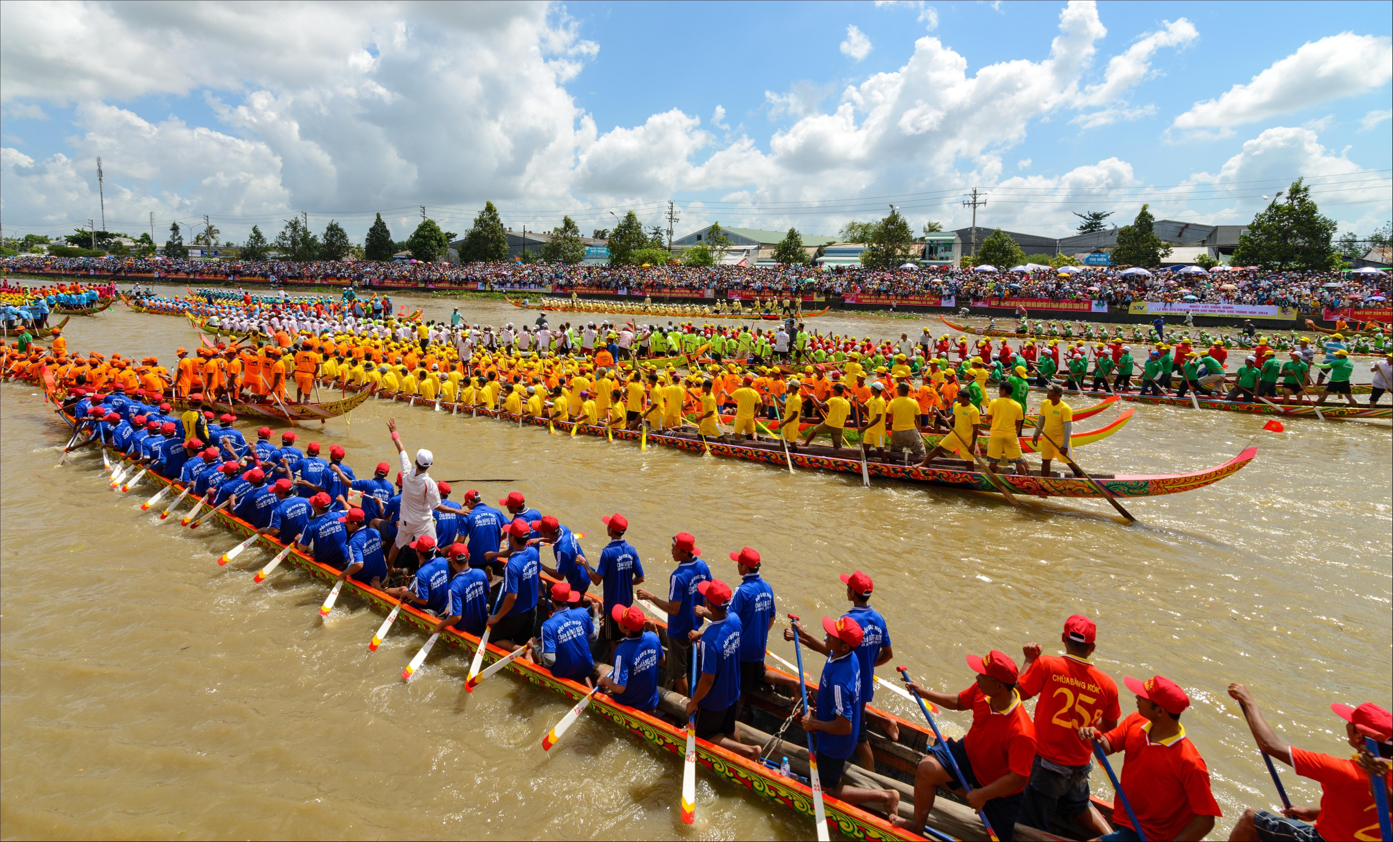 Cac le hoi truyen thong trong bo anh Dau an Viet Nam anh 4