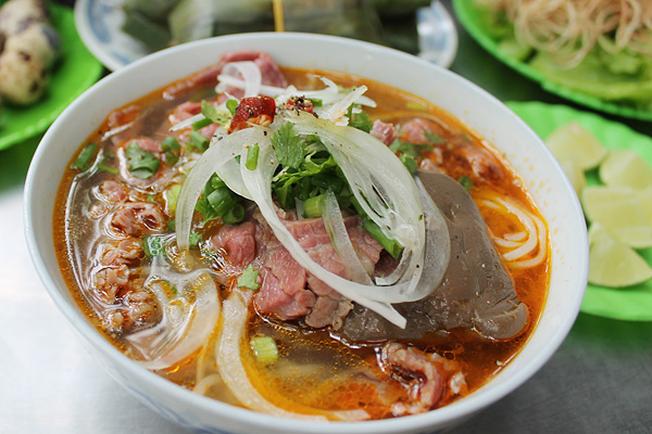 Bún bò Huế khiến cho mọi thực khách đều hài lòng