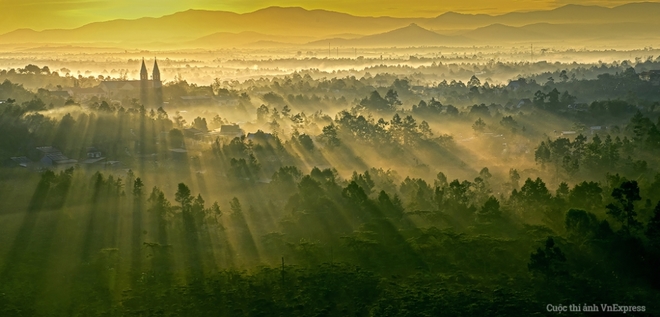 Nắng sớm cao nguyên. 