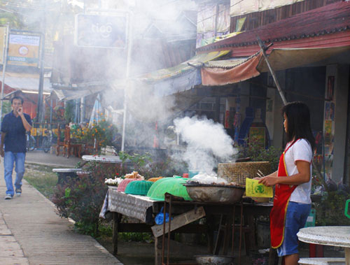 Phai long Vang Vieng ngay mua xuan - 4