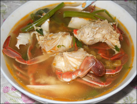 Món ngon Hạ Long - Ghẹ nấu canh chua.