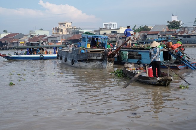 Thăm chợ nổi Cái Răng (Cần Thơ): Đây là một trong những nét văn hóa đặc trưng của sông nước miền Tây thu hút nhiều khách tham quan, đặc biệt là các du khách nước ngoài. 