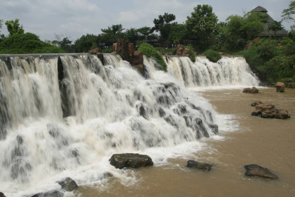 Thác Giang Điền