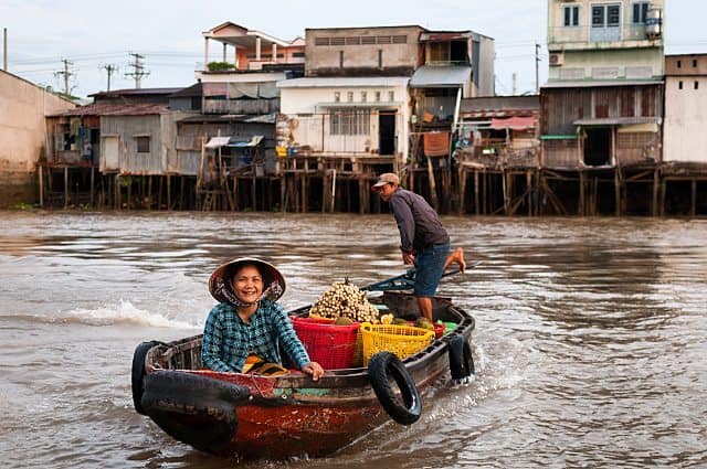 Đến chợ nổi Cái Răng và cảm nhận nhịp sống nhộn nhịp xen lẫn bình dị ở nơi đây