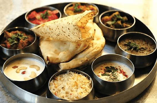 Thưởng thức ẩm thực Ấn Độ tại nhà hàng Ganesh