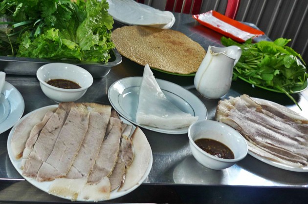 Bánh Tráng Cuốn Thịt Heo.