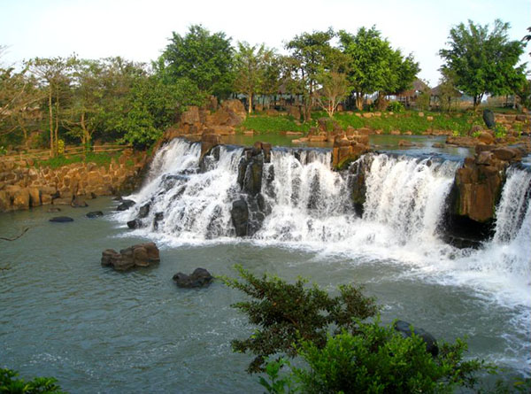 Khu du lịch Bửu Long