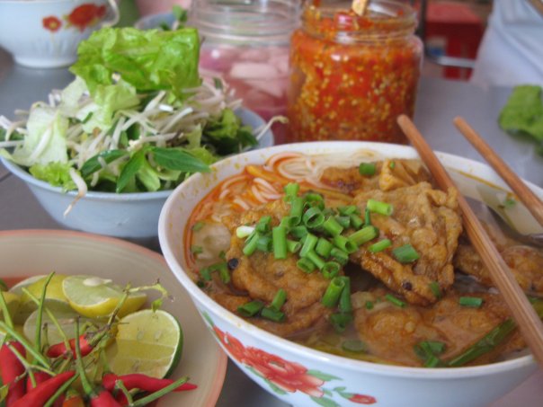 Bún chả cá Đà Nẵng 