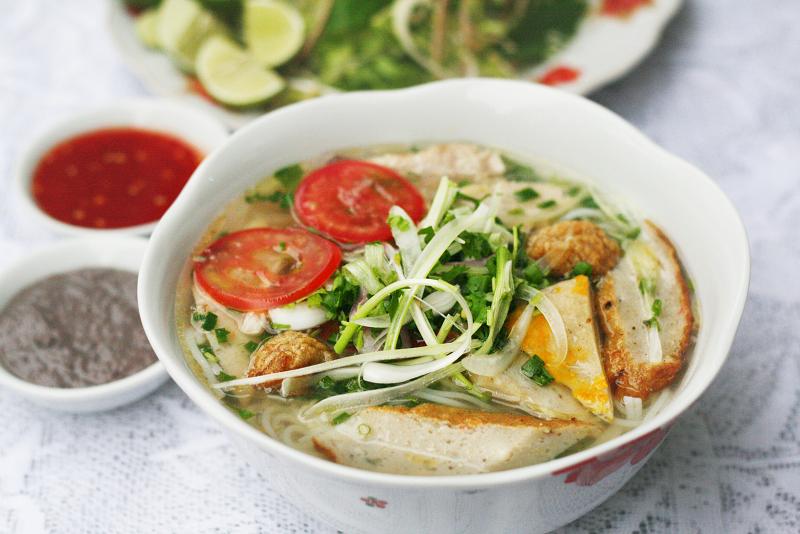 Bánh canh chả cá Nha Trang