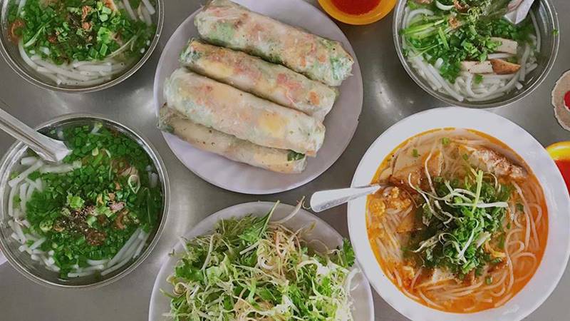 Bánh canh chả cuốn Phan Rang ngon - bổ - rẻ