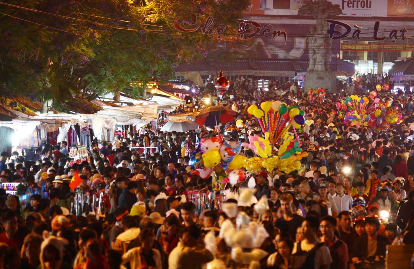 le hoi festival hoa da lat moi nhat